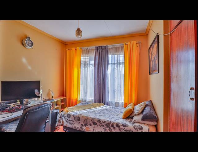 3 BEDROOM HOUSE FOR SALE IN KRUGERSRUS